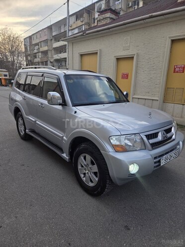 Mitsubishi Pajero 2005, 197,200 km - 3.0 l - Bakı