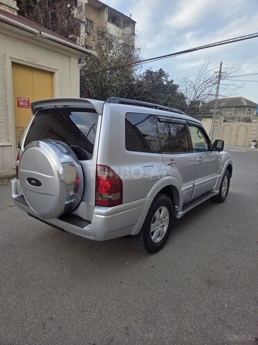 Mitsubishi Pajero 2005, 197,200 km - 3.0 l - Bakı