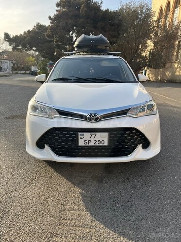 Toyota Corolla Fielder-1