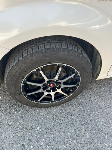 Toyota Corolla Fielder-5