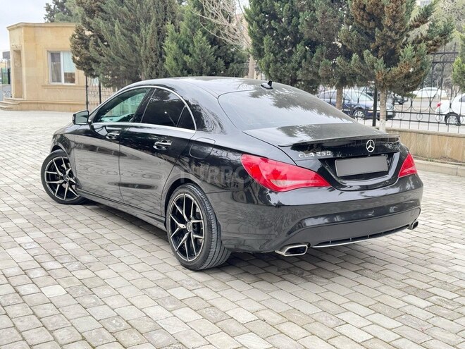 Mercedes CLA 250 2015, 220,000 km - 2.0 л - Bakı