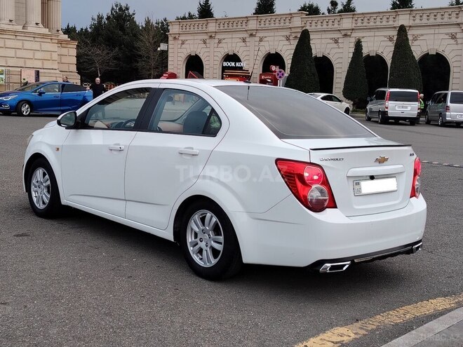 Chevrolet Aveo-2