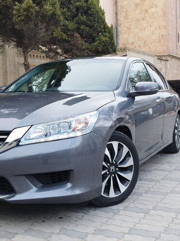 Honda Accord-5