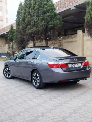 Honda Accord-12