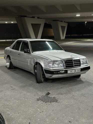 Mercedes  1991, 300,000 km - 2.0 l - Bakı