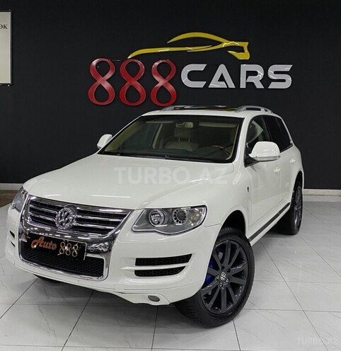 Volkswagen Touareg-1