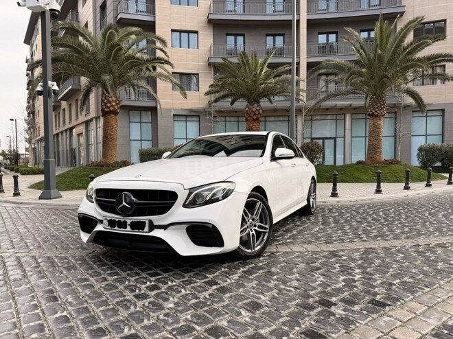 Mercedes E 220 d-2