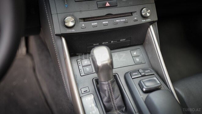 Lexus  2016, 159,400 km - 2.0 l - Bakı