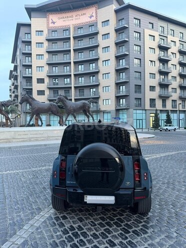 Land Rover Defender-2