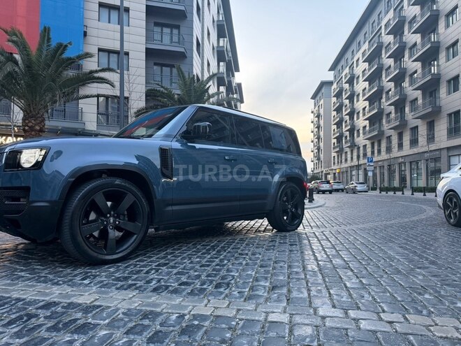Land Rover Defender-4