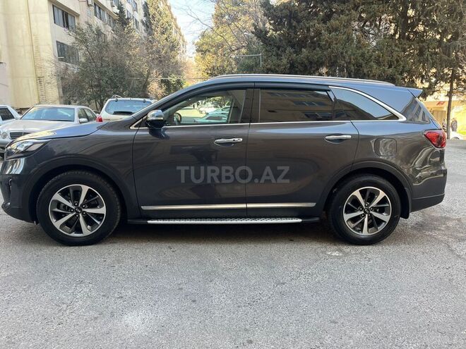 Kia Sorento-5