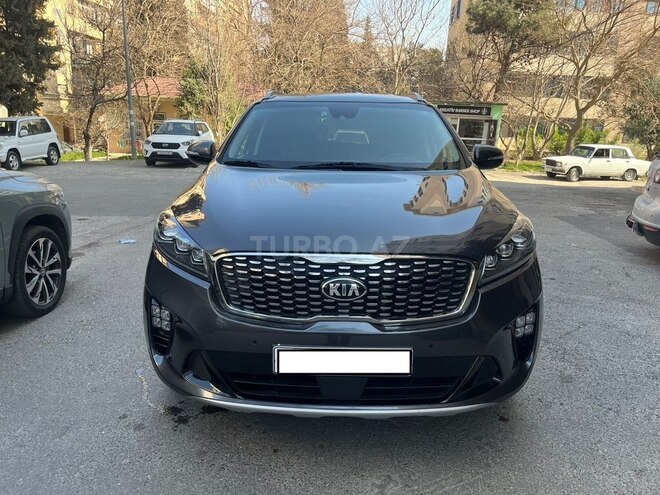 Kia Sorento-1