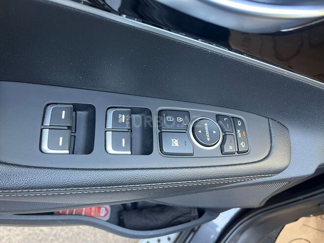 Kia Sorento-18