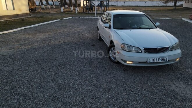 Nissan Maxima-2