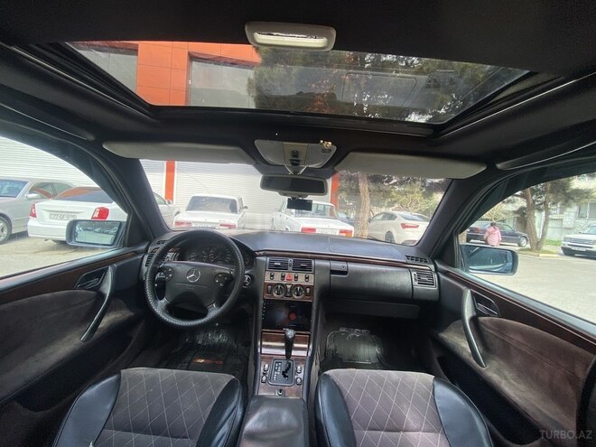 Mercedes E 200 1997, 241,540 km - 2.0 l - Bakı