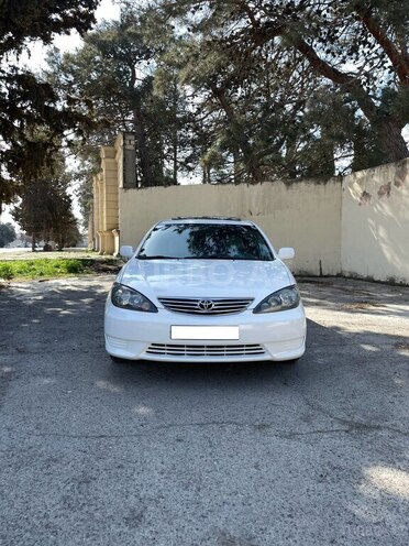 Toyota Camry-2
