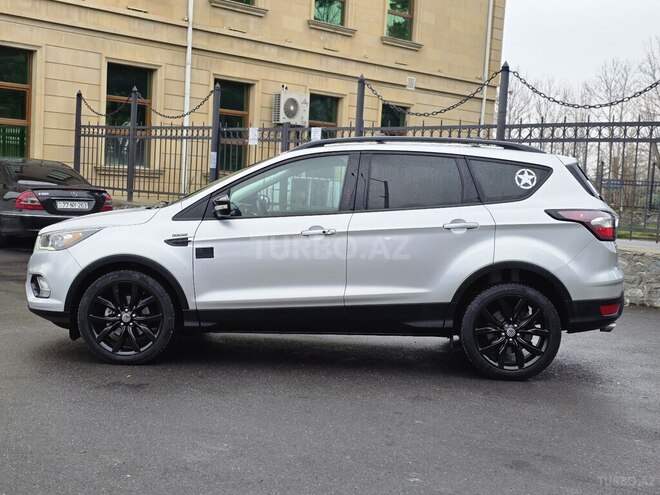 Ford Escape-6