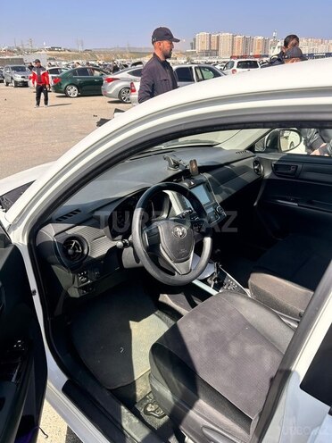 Toyota Corolla Fielder 2019, 270,000 km - 1.5 l - Bakı