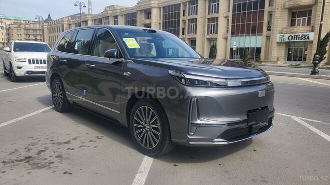 Geely Galaxy M9-13