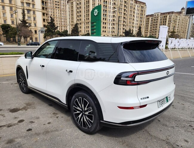 Changan Qiyuan Q07-5