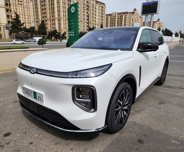 Changan Qiyuan Q07-11