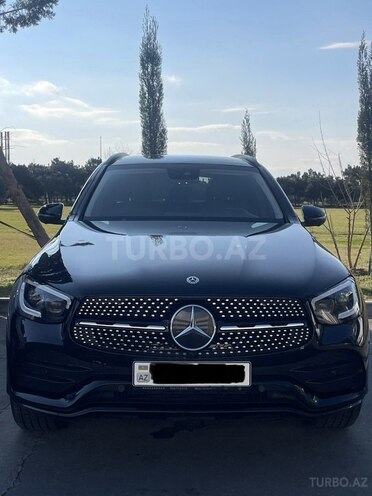Mercedes GLC 300 e 4MATIC-1