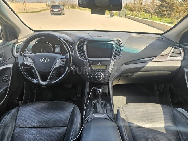 Hyundai Maxcruz-17