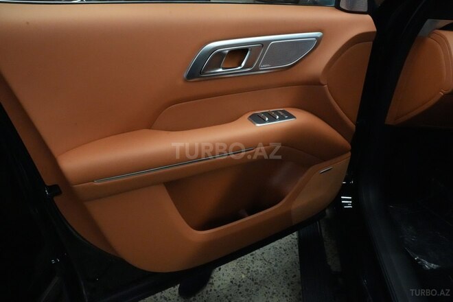 Changan Deepal S09-12