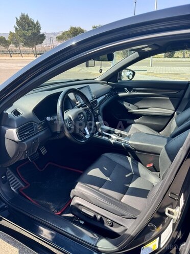 Honda Accord-9
