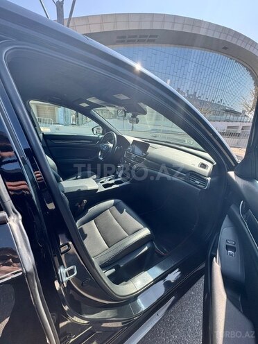 Honda Accord-10