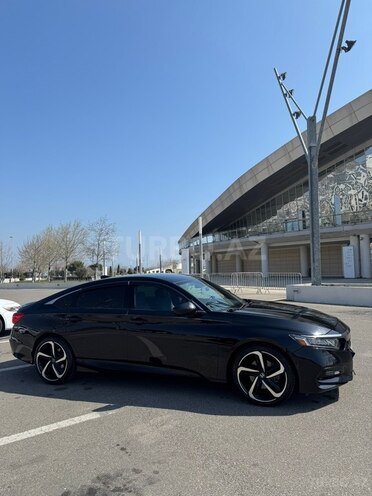 Honda Accord-12