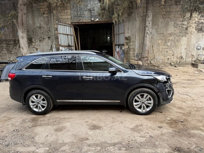Kia Sorento-2
