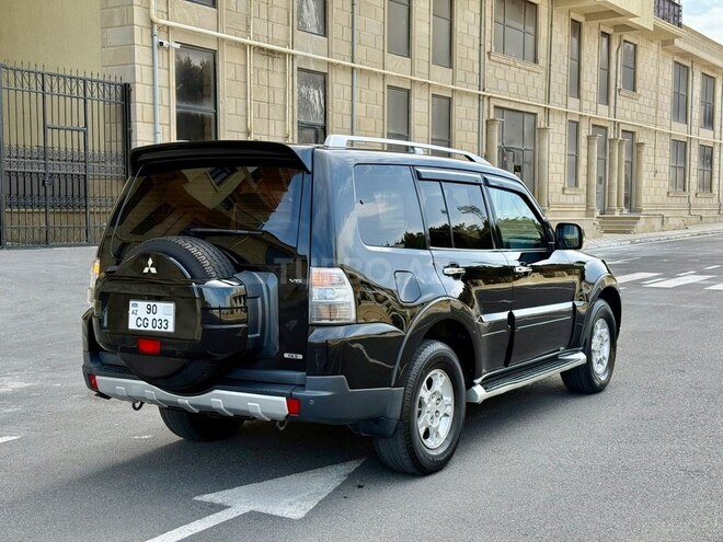 Mitsubishi Pajero 2008, 210,615 km - 3.0 л - Bakı