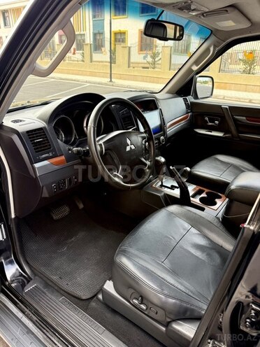 Mitsubishi Pajero 2008, 210,615 km - 3.0 л - Bakı