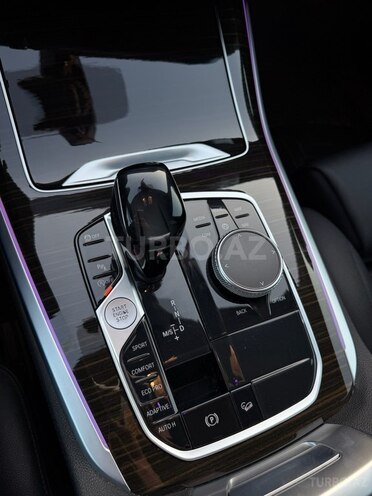 BMW X5-10