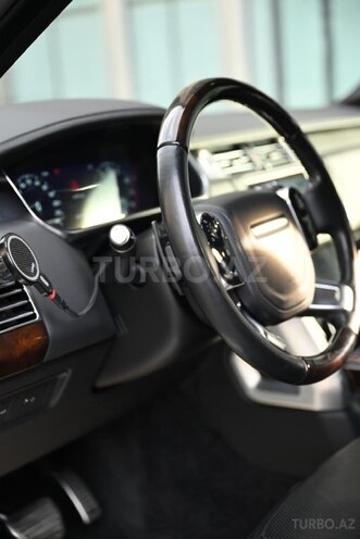 Land Rover Range Rover-21