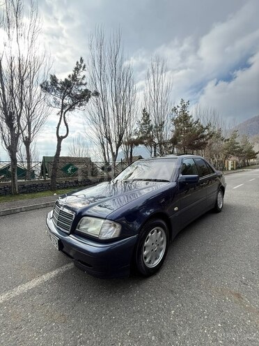 Mercedes C 180 1998, 413,000 km - 1.8 l - Qəbələ