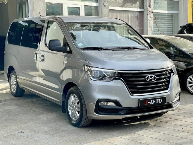 Hyundai H-1-3