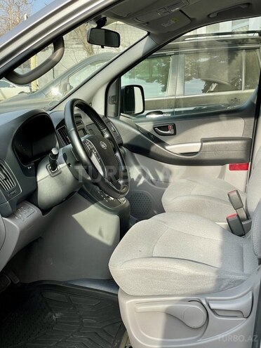 Hyundai H-1-4