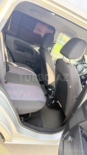 Ford Fusion 2006, 451,035 km - 1.4 l - Masallı