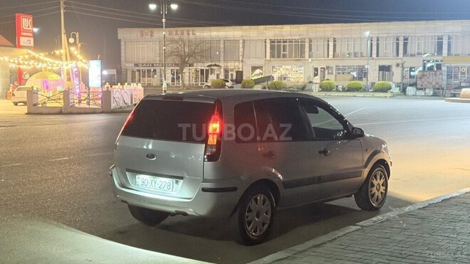 Ford Fusion 2006, 451,035 km - 1.4 l - Masallı