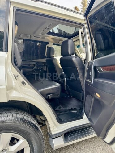 Mitsubishi Pajero 2011, 225,314 km - 3.5 l - Bakı