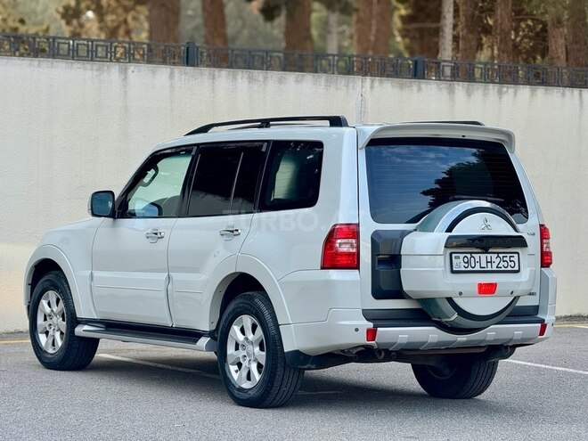 Mitsubishi Pajero 2011, 225,314 km - 3.5 l - Bakı