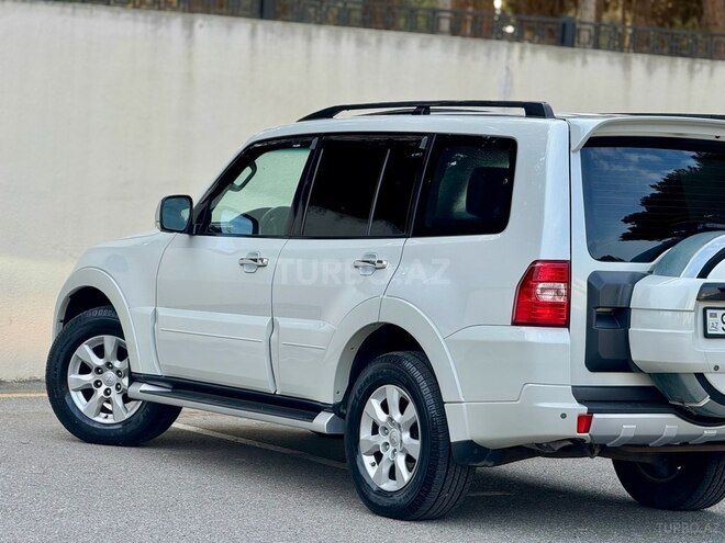 Mitsubishi Pajero 2011, 225,314 km - 3.5 l - Bakı
