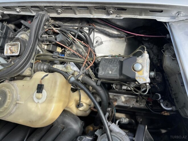 Mercedes 250 D 1995, 445,000 km - 2.5 l - Bakı