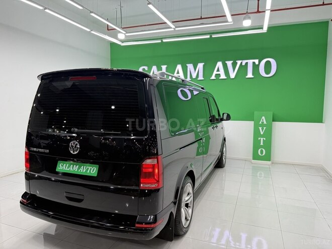 Volkswagen Transporter-6