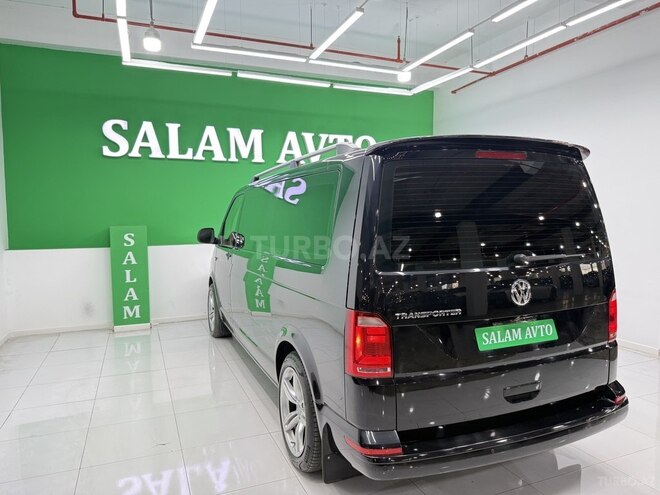 Volkswagen Transporter-4