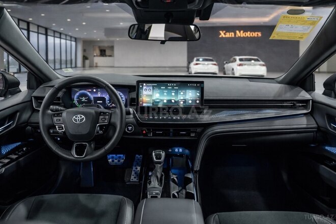 Toyota Camry-11