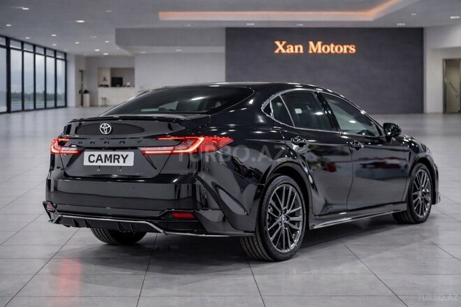 Toyota Camry-7