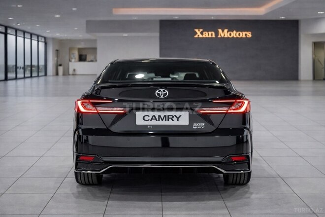 Toyota Camry-4